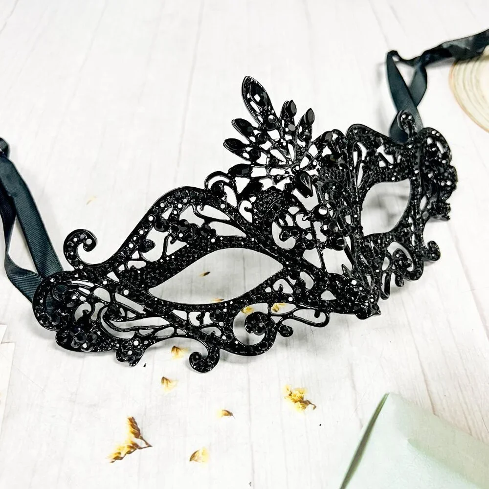 Men's Masquerade Mask, Black Crystal Mask, Gothic Halloween Mask, Party Mask